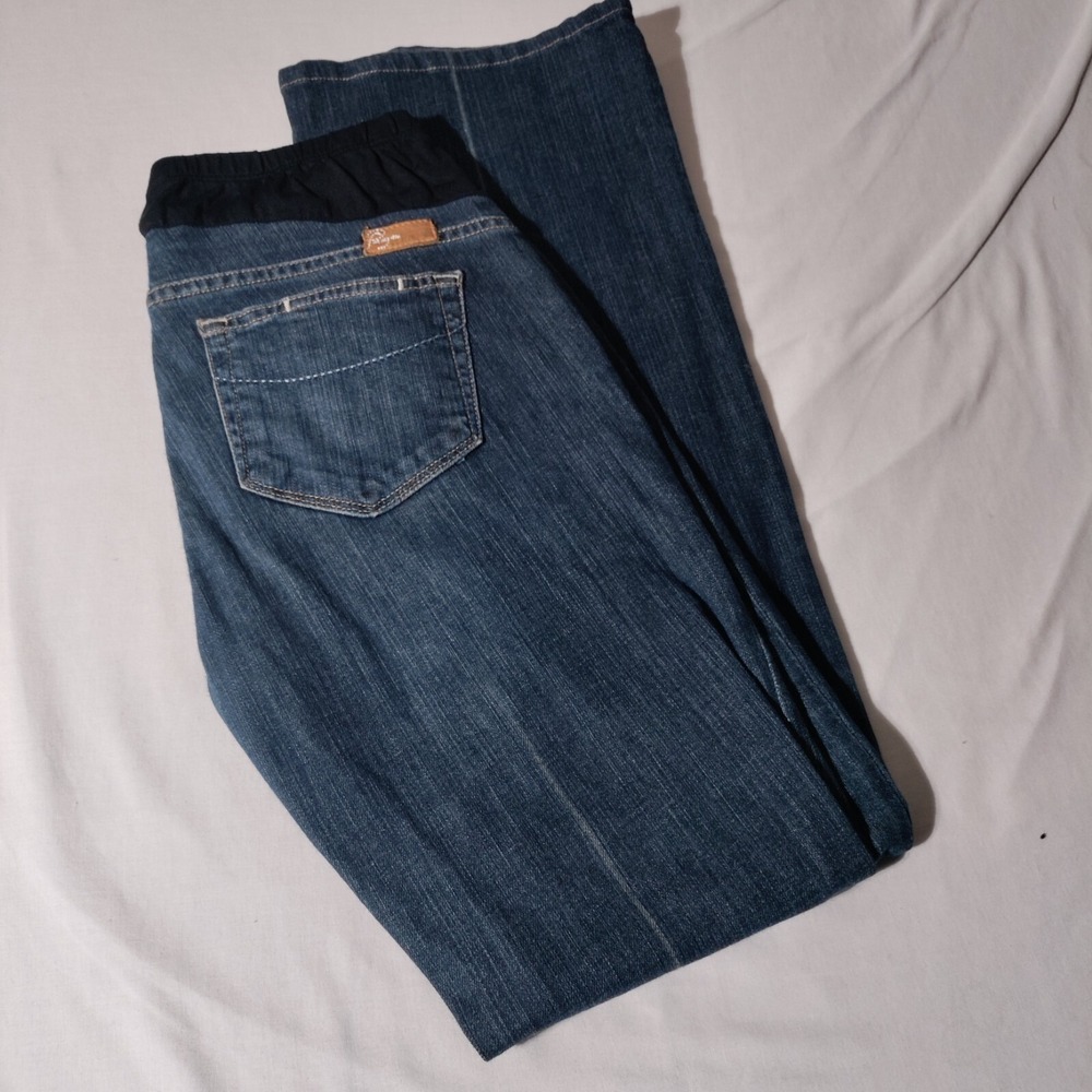 Paige Maternity Size 29 (30x30 Act)  Laurel Canyon‎ Bootcut Stretch Panel Jeans